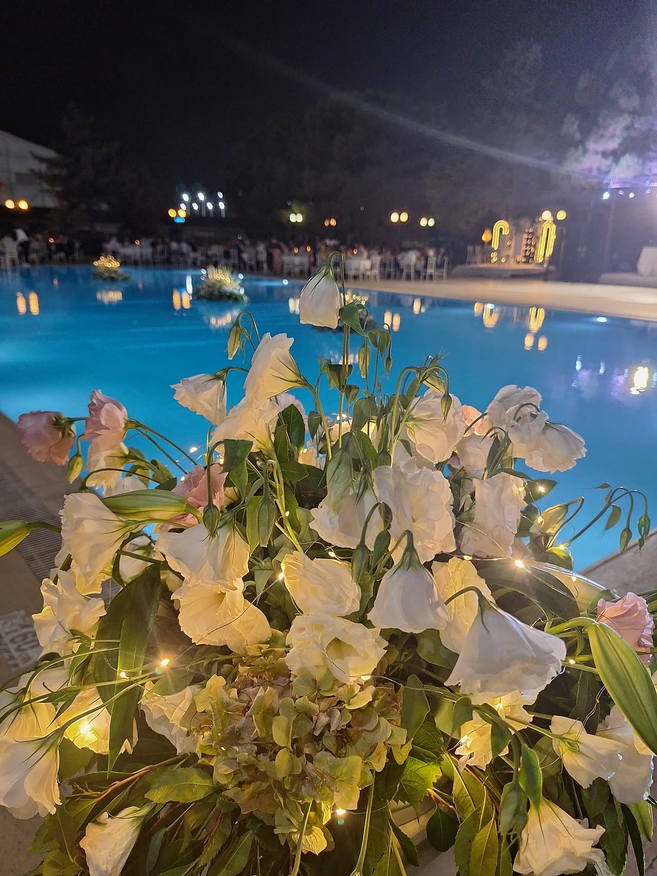 Davet süslemesi, Emexotel Havuzbaşı