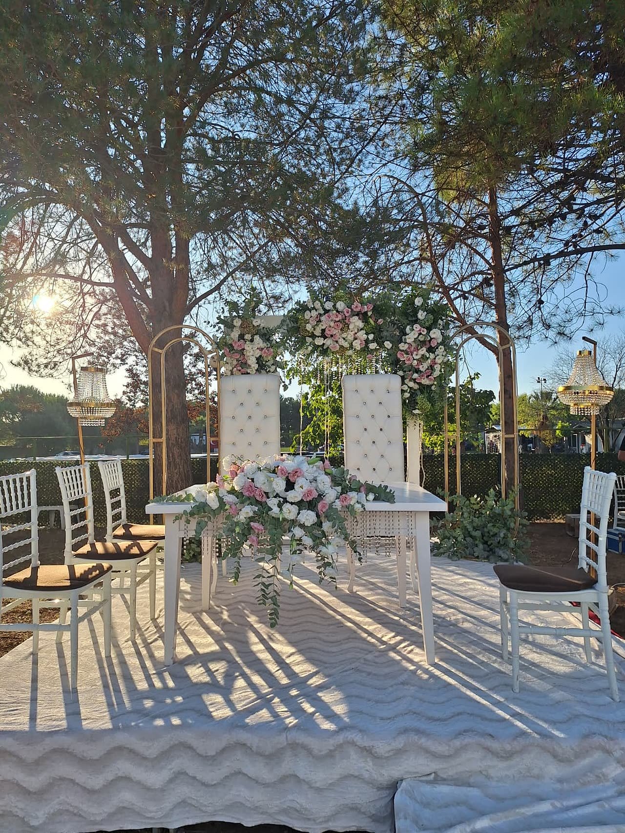Davet süslemesi, Emexotel Havuzbaşı